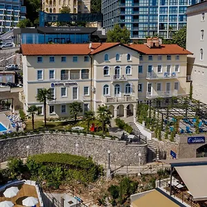 Domino Hotell